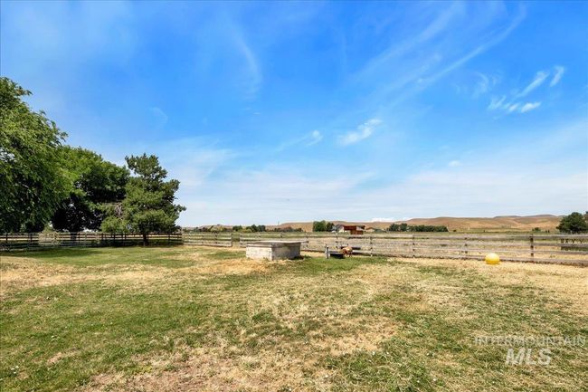 378 E Black Canyon Hwy, House other with 5 bedrooms, 2 bathrooms and null parking in Emmett ID | Image 41
