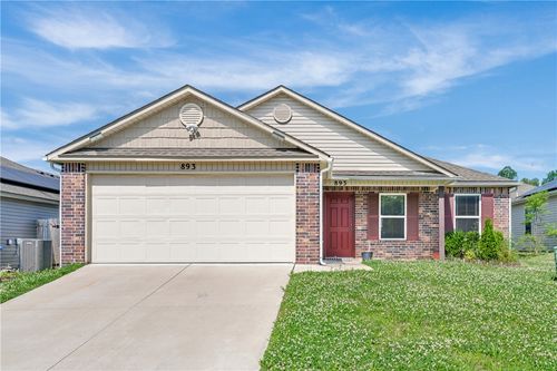 893 S Kingfisher Ln, Fayetteville, AR, 72701-5369 | Card Image
