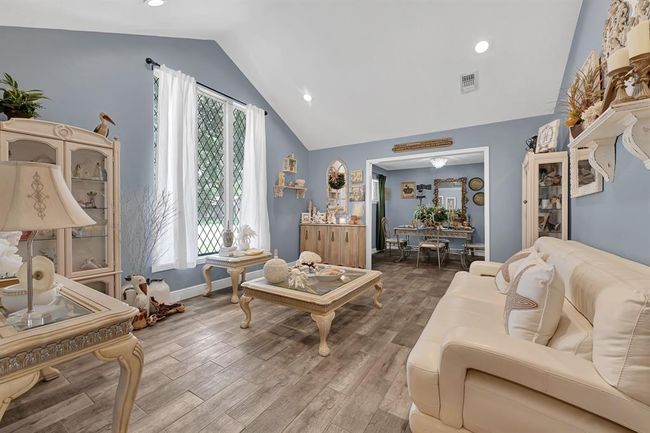 2022 Willow Wisp Dr, House other with 3 bedrooms, 2 bathrooms and 4 parking in Seabrook TX | Image 5