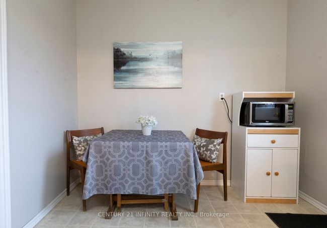 26 Cumbrian Crt, House other with 5 bedrooms, 2 bathrooms and 3 parking in Brampton ON | Image 9