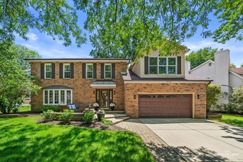 2425 Tanglewood Dr, Lisle, IL, 60532-3447 | Card Image