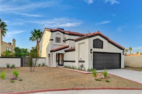 3948 Cobble Creek Ct, Las Vegas, NV, 89108-5913 | Card Image