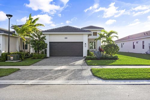 15890 Key Biscayne Ln, Westlake, FL, 33470-6927 | Card Image