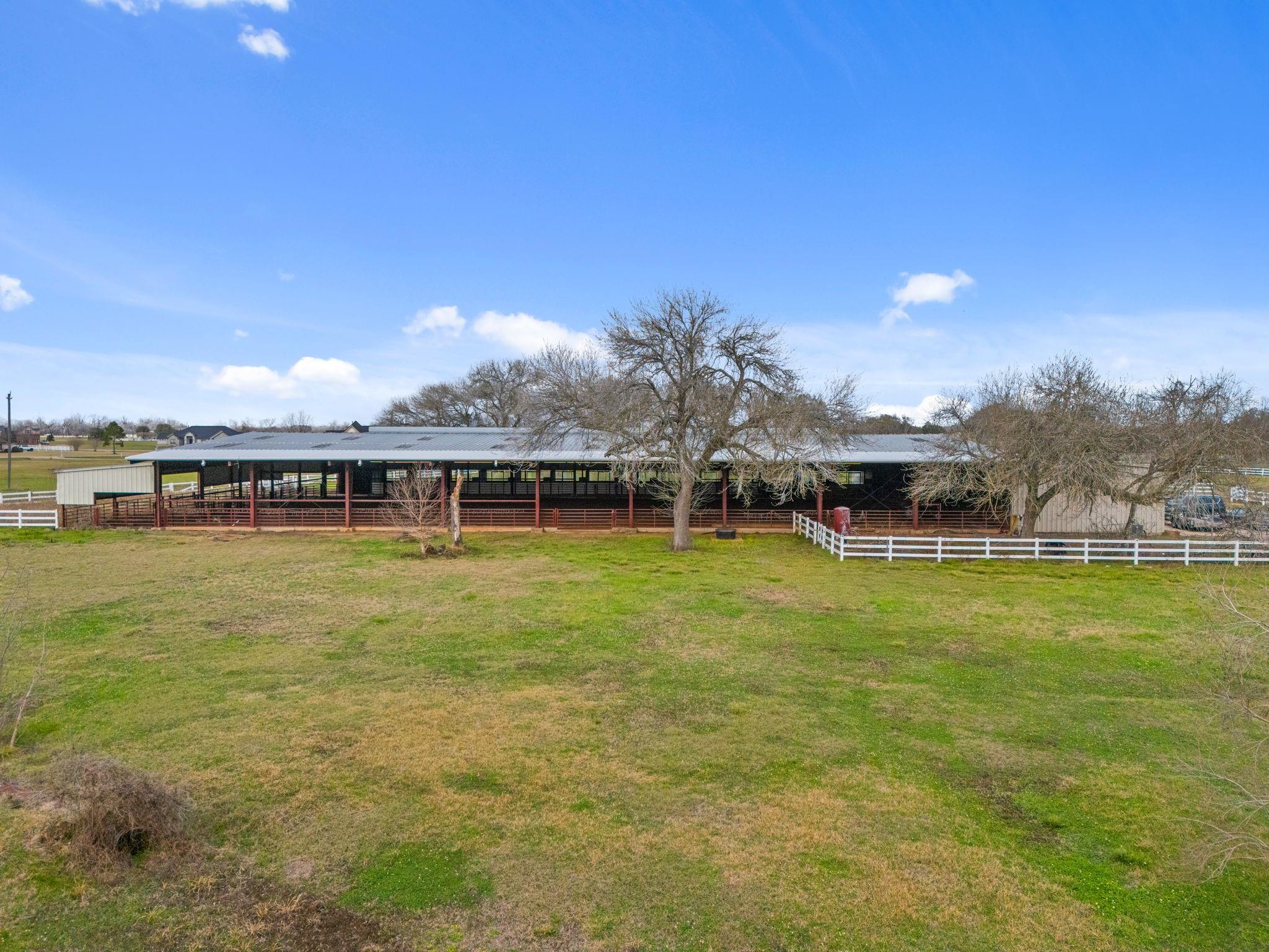 Farm in Rosharon 4