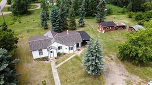 {{alt}} | Card Image