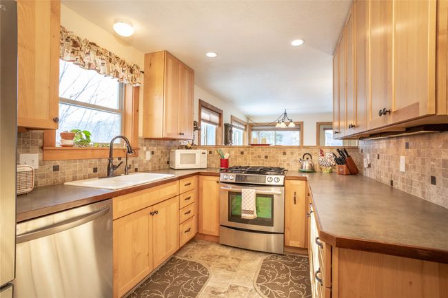Kitchen | Image 51