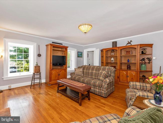 9314 Pear Ln, House other with 4 bedrooms, 3 bathrooms and null parking in FREDERICK MD | Image 13