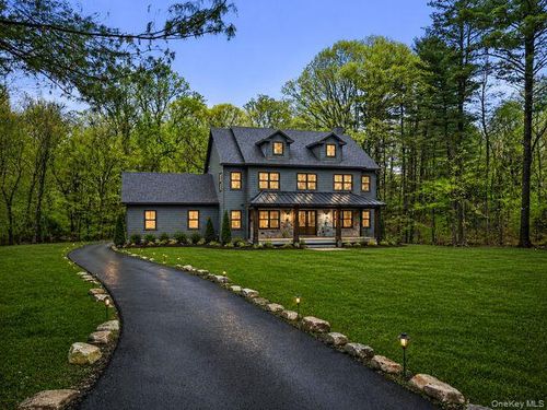 86 Old Logging Rd, Bedford, NY, 10506-1625 | Card Image