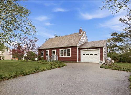 14 Barton Lane, Middletown, RI, 02842 | Card Image