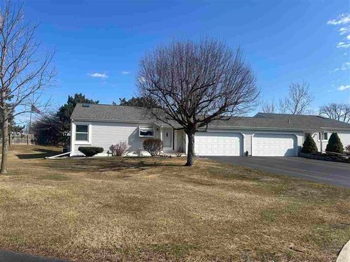 929 E Harbor Vw, Bay City, MI, 48706-3996 | Card Image