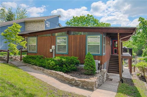 94 R St, Lake Lotawana, MO, 64086-9429 | Card Image