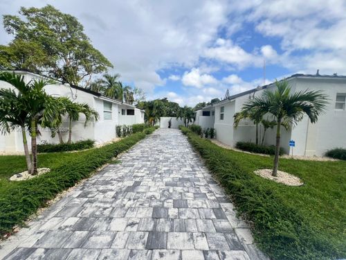 3-2315 Taylor St, Hollywood, FL, 33020-4421 | Card Image