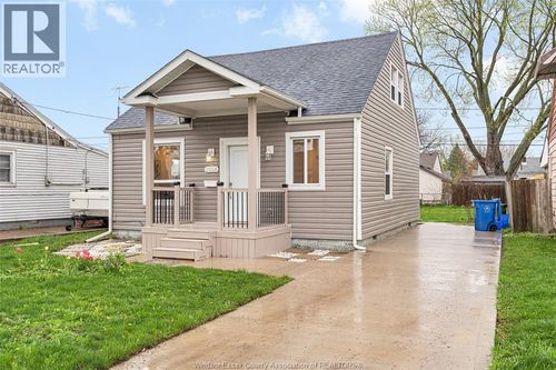2358 Louis Avenue, Windsor, ON, N8W2B6 | Card Image