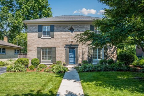 915 Indian Rd, Glenview, IL, 60025-3315 | Card Image