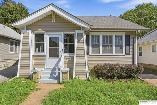 3603 N 60th St, Omaha, NE, 68104-3427 | Card Image
