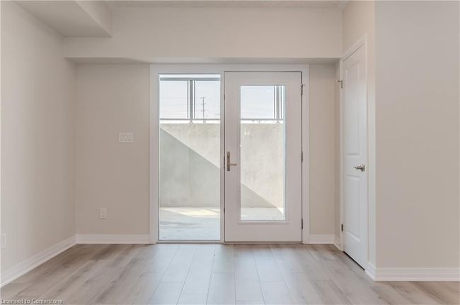 D057 - 142 Foamflower Pl, Townhouse with 3 bedrooms, 2 bathrooms and 1 parking in Waterloo ON | Image 6