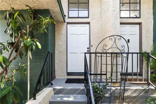 apt-15-11107 Arminta St, Sun Valley, CA, 91352-4474 | Card Image