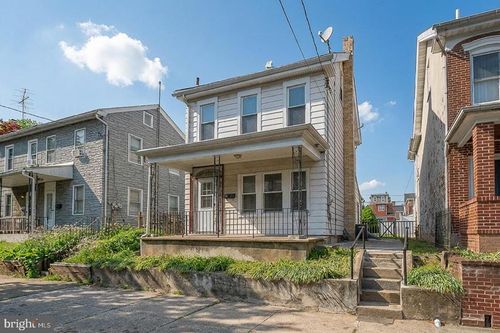 431 Cherry St, POTTSTOWN, PA, 19464-5927 | Card Image
