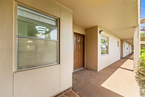 107p-1300 Sw 124th Ter, Pembroke Pines, FL, 33027-1952 | Card Image