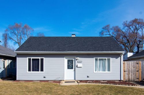 17115 Park Ave, Lansing, IL, 60438-1226 | Card Image