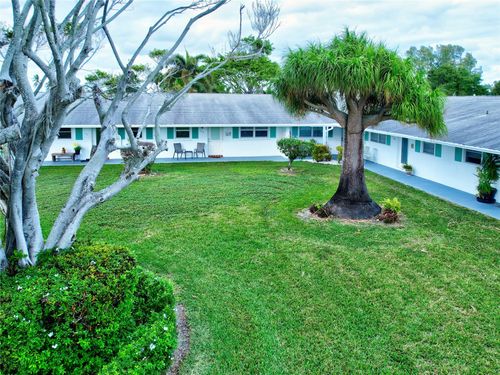 apt-111-400 Sw Golfview Ter, Boynton Beach, FL, 33426-4678 | Card Image