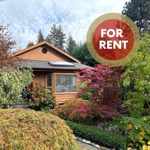 2136 Westview Dr, North Vancouver, BC, V7M3B3 | Card Image