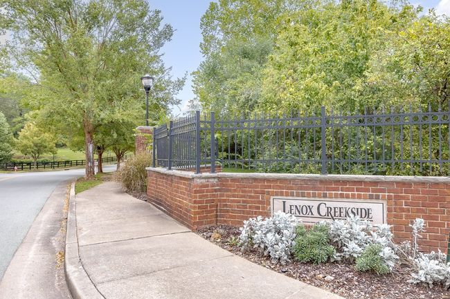 8222 Lenox Creekside Dr, Townhouse with 3 bedrooms, 4 bathrooms and 2 parking in Antioch TN | Image 33