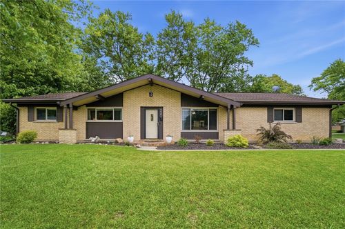 4424 Timberwilde Dr, Kettering, OH, 45440-1509 | Card Image