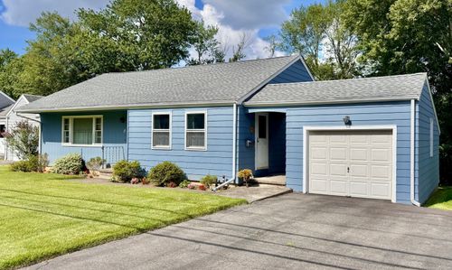 498 North St, Milford, CT, 06461-2048 | Card Image