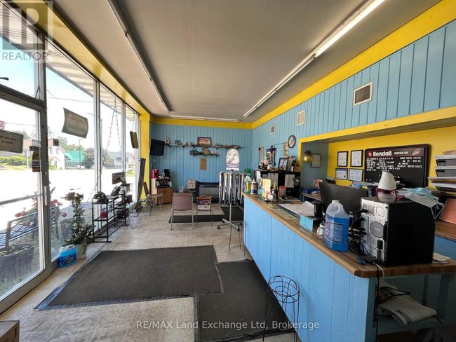 504 Campbell St, Home with 0 bedrooms, 0 bathrooms and null parking in Lucknow ON | Image 11