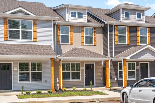 110 Quarry Point Dr, Clarksville, TN, 37040 | Card Image