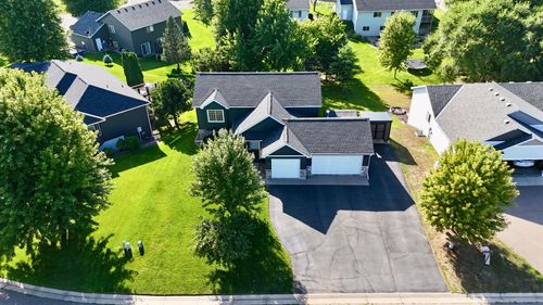 8138 Hunter Lake Dr, Clear Lake, MN, 55319-4507 | Card Image