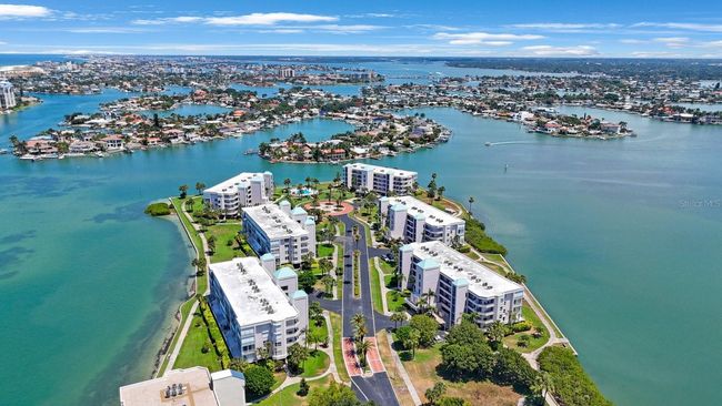 APT-202 - 8001 Sailboat Key Blvd S, Condo with 2 bedrooms, 2 bathrooms and null parking in St Pete Beach FL | Image 30