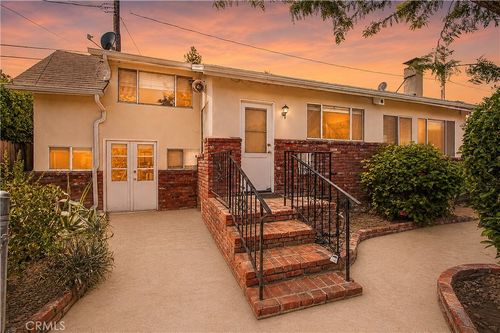 237 N Catalina St, Burbank, CA, 91505-3614 | Card Image