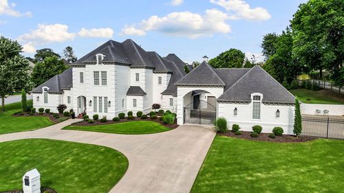 3367 Thornbury Dr, Springdale, AR, 72764-1148 | Card Image