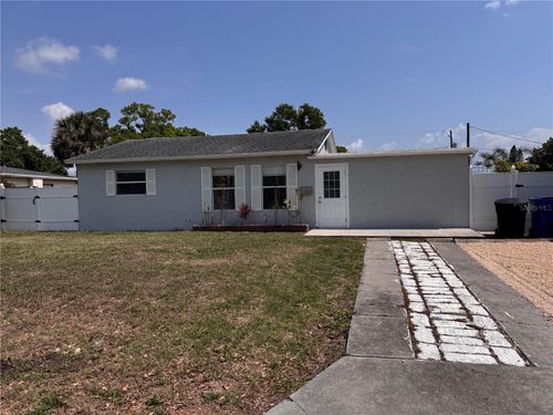 7101 15th St N, ST PETERSBURG, FL, 33702-5739 | Card Image