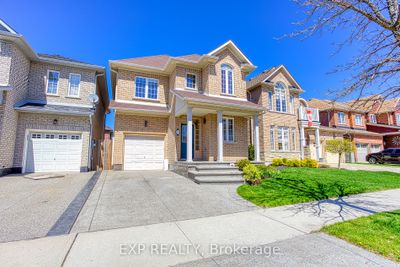 82 Glendarling Cres, House other with 4 bedrooms, 4 bathrooms and 3 parking in Stoney Creek ON | Image 1