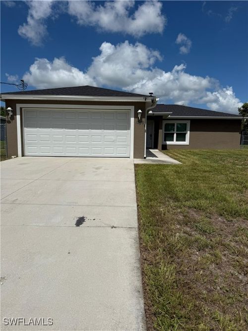 1209 Banjo Banjo Court, Labelle, FL, 33935 | Card Image