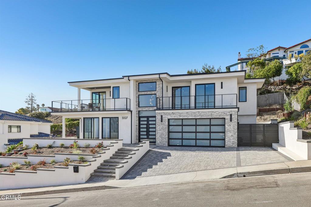 Residential in Ventura 3