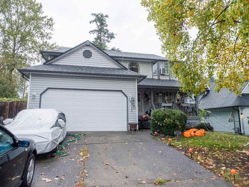 18961 60b Ave, Surrey, BC, V3S8A4 | Card Image