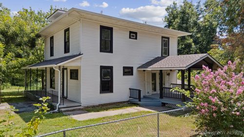 512 W Cherokee St, Cleveland, OK, 74020-4412 | Card Image