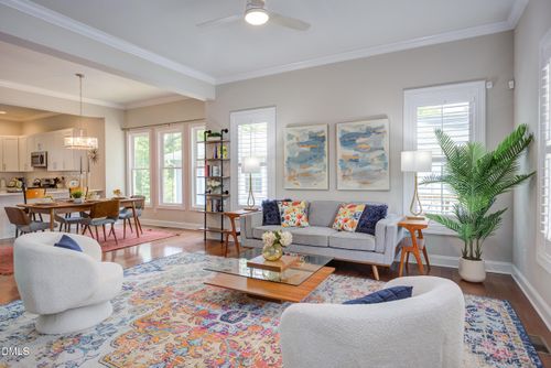 607 Lee St, Durham, NC, 27701-2346 | Card Image