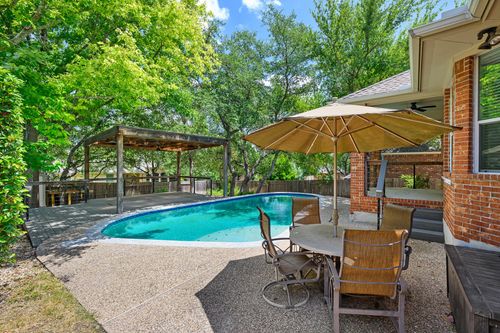 1309 Horseback Holw, Austin, TX, 78732-2175 | Card Image