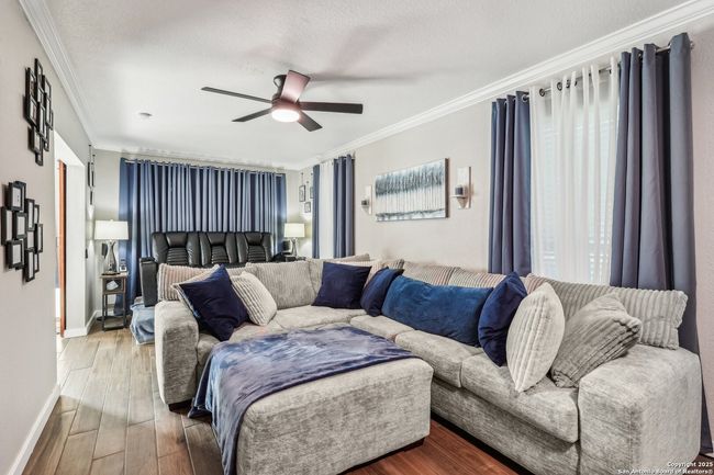 11039 Javalin Trl, House other with 4 bedrooms, 4 bathrooms and null parking in Helotes TX | Image 15