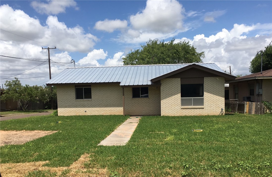 Dagmar Ave, Hebbronville, TX 78361