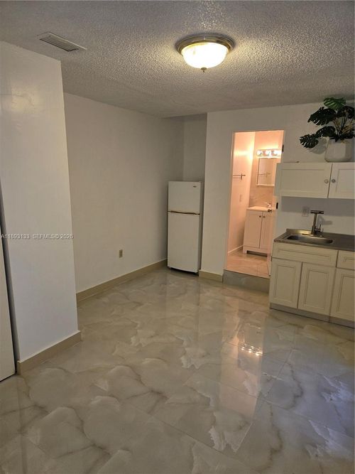 a-4716 Sw 1st St, Coral Gables, FL, 33134-1412 | Card Image