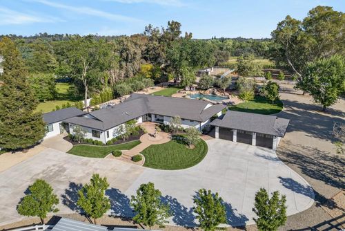 4305 Indian Creek Dr, Loomis, CA, 95650-8947 | Card Image