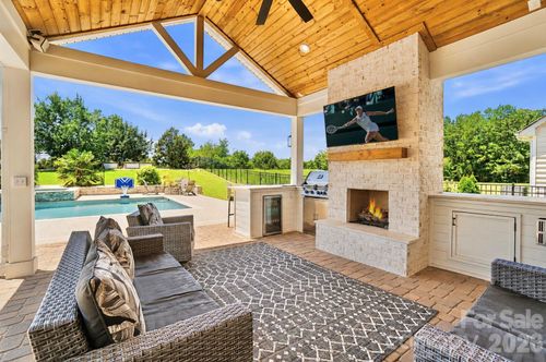 9859 Travertine Trl, Davidson, NC, 28036-7656 | Card Image