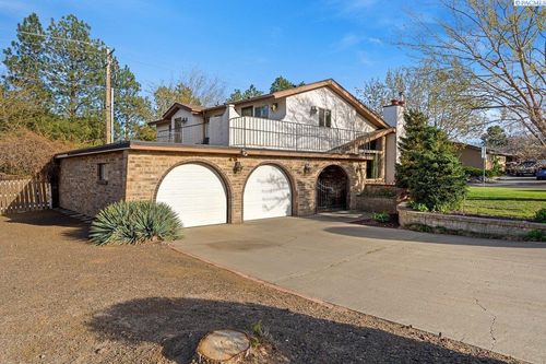 1954 Orchard Way, Richland, WA, 99352-9662 | Card Image