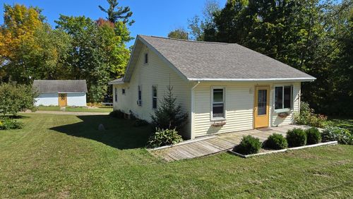 14353 Cth W, Mountain, WI, 54149 | Card Image